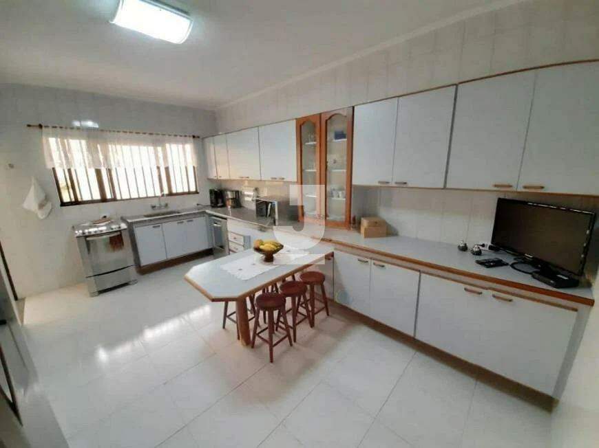 Casa à venda com 4 quartos, 328m² - Foto 24