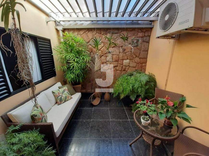 Casa à venda com 4 quartos, 328m² - Foto 23