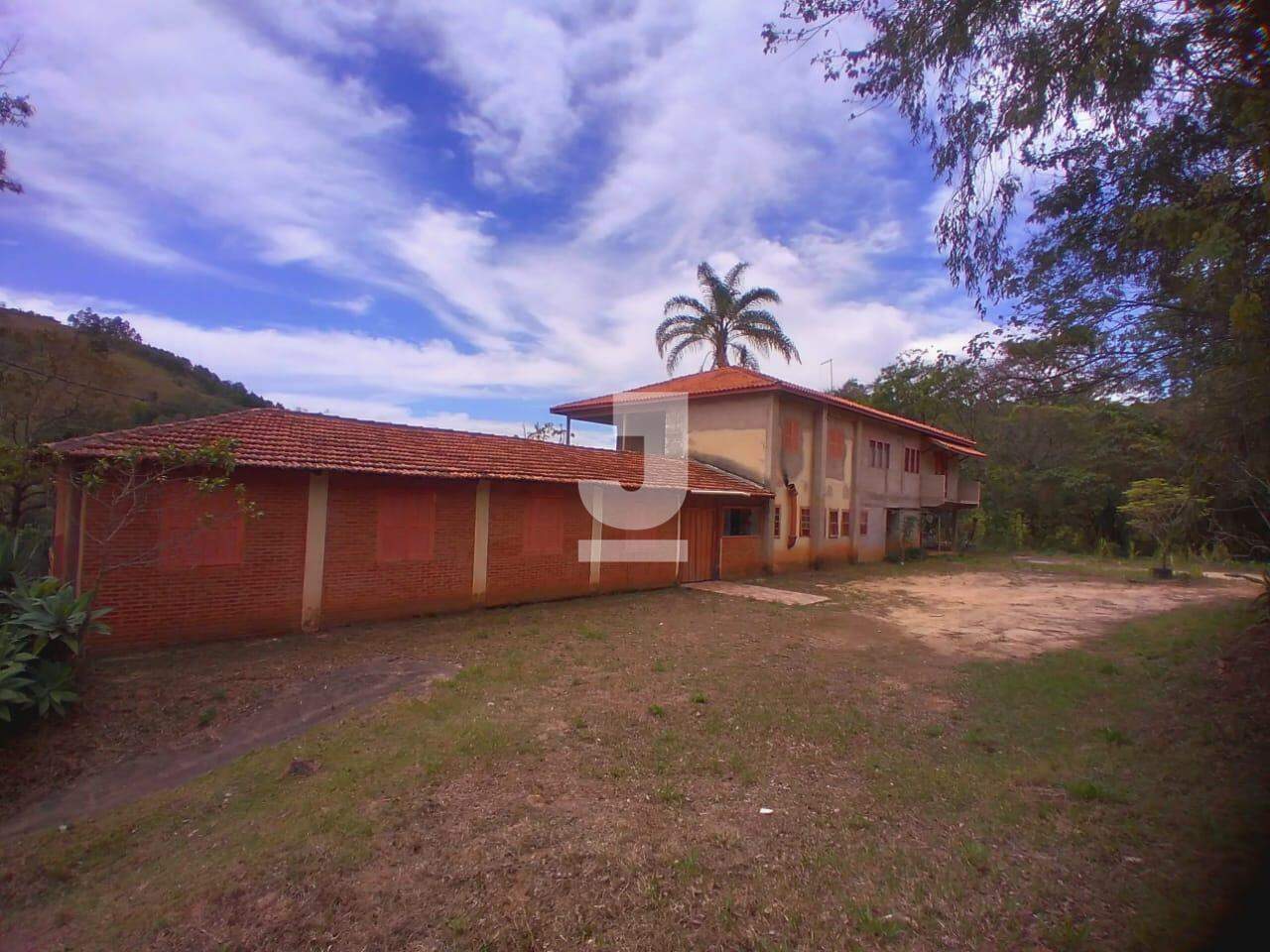 Fazenda à venda com 19 quartos, 925m² - Foto 11