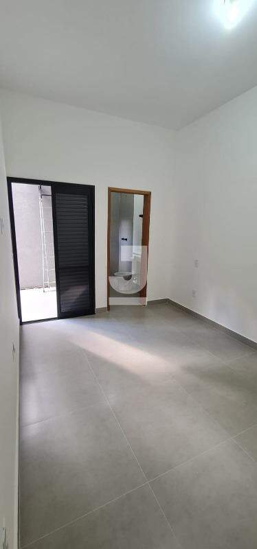 Casa à venda com 3 quartos, 100m² - Foto 35