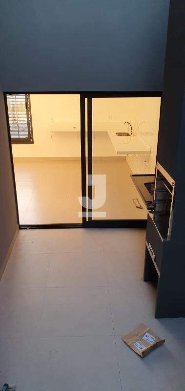 Casa à venda com 3 quartos, 100m² - Foto 11