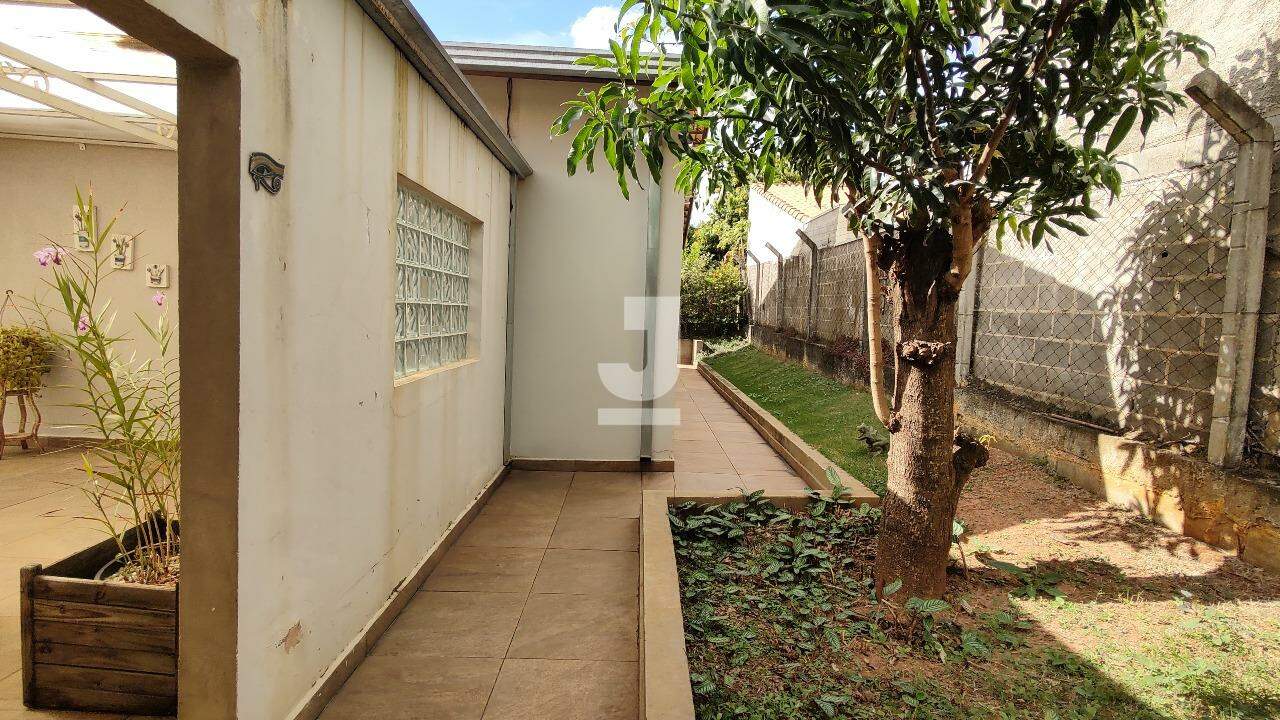 Fazenda à venda com 7 quartos, 750m² - Foto 32