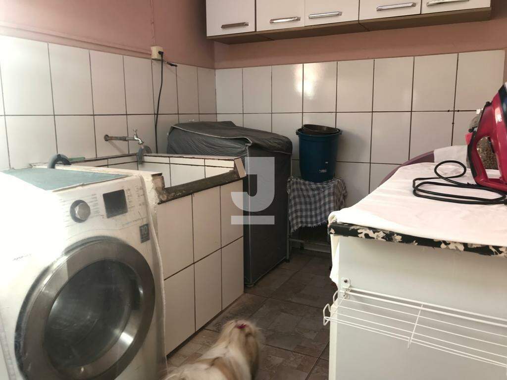 Casa à venda com 3 quartos, 220m² - Foto 14