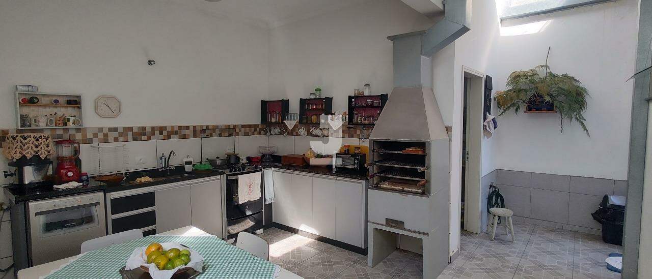 Casa à venda com 3 quartos, 120m² - Foto 23