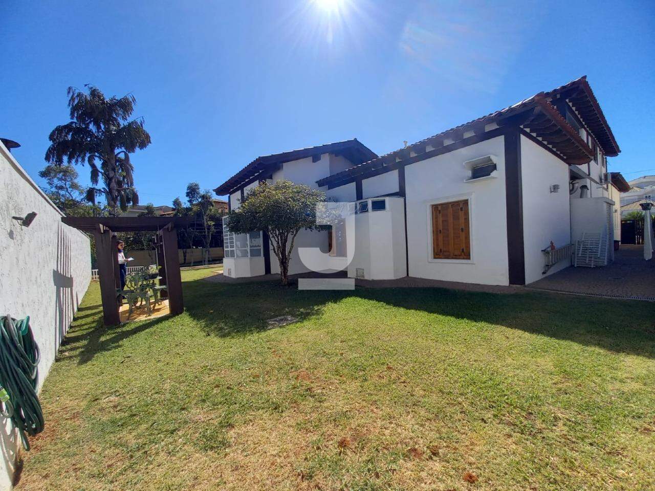 Casa de Condomínio à venda com 3 quartos, 470m² - Foto 4