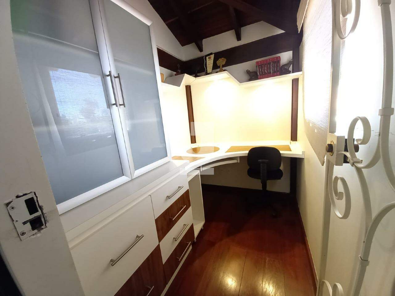 Casa de Condomínio à venda com 3 quartos, 470m² - Foto 31