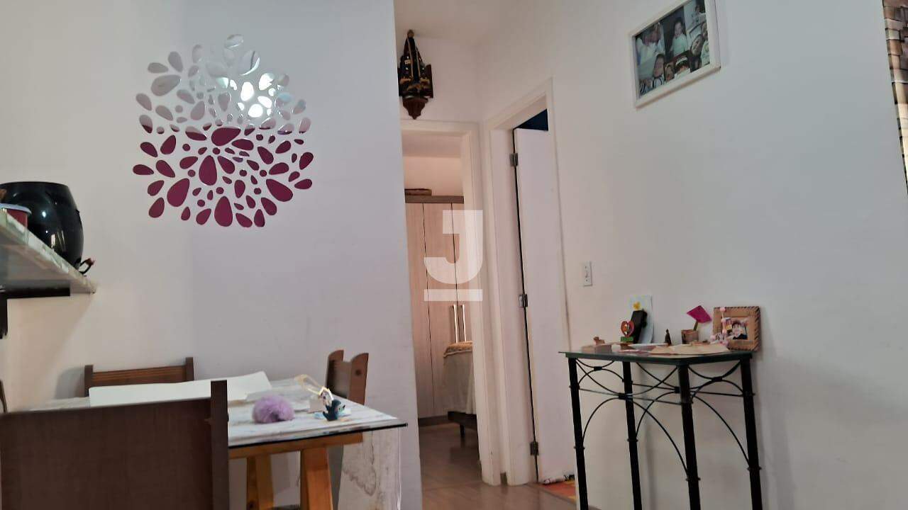 Apartamento à venda com 2 quartos, 57m² - Foto 1