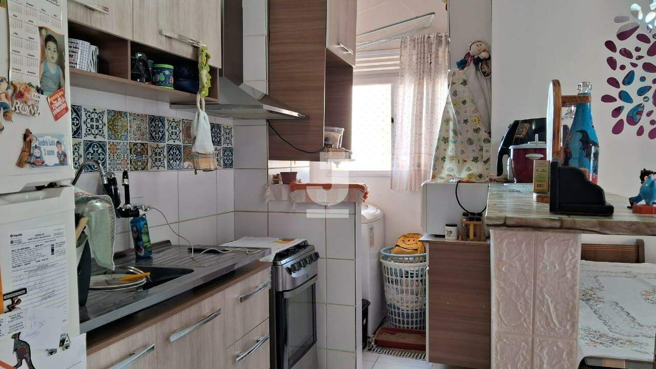 Apartamento à venda com 2 quartos, 57m² - Foto 3