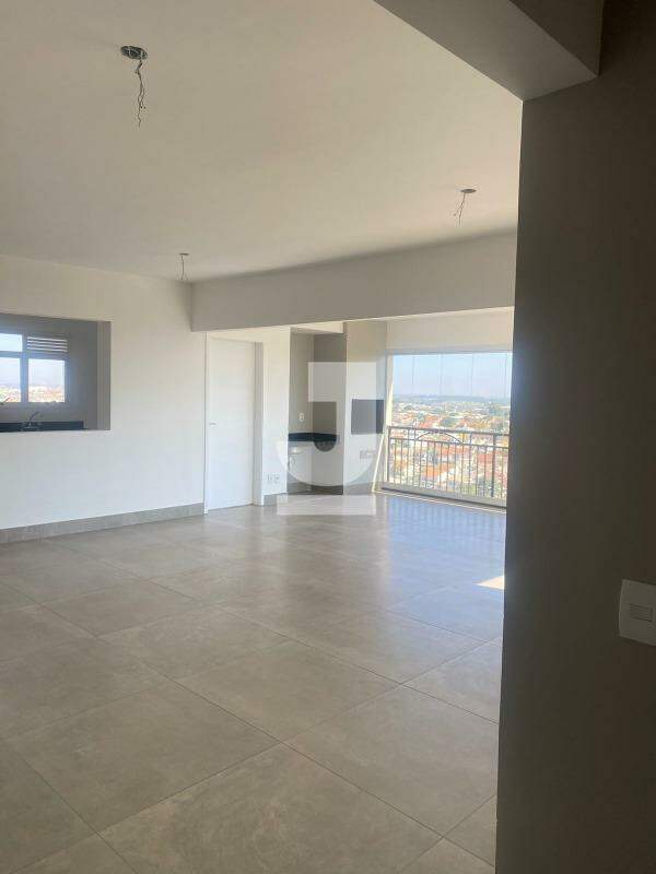 Apartamento à venda com 3 quartos, 138m² - Foto 17