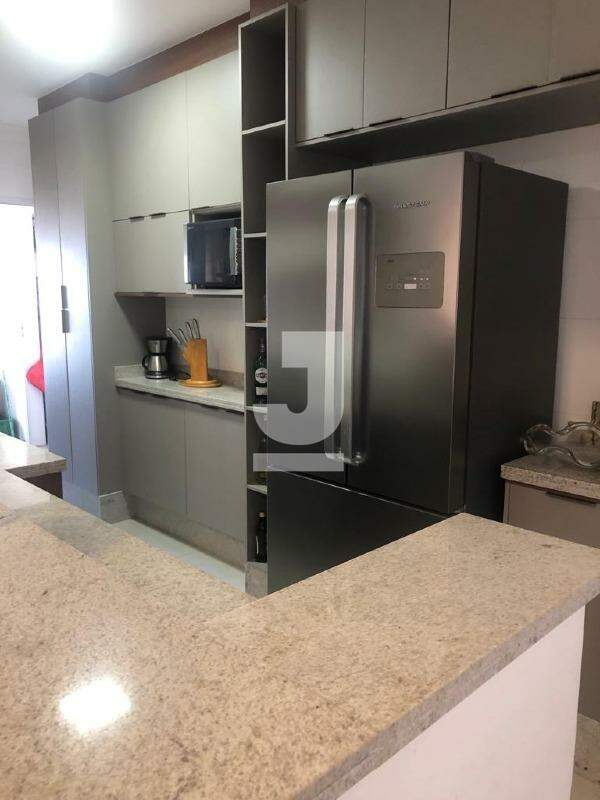 Apartamento à venda com 3 quartos, 123m² - Foto 23