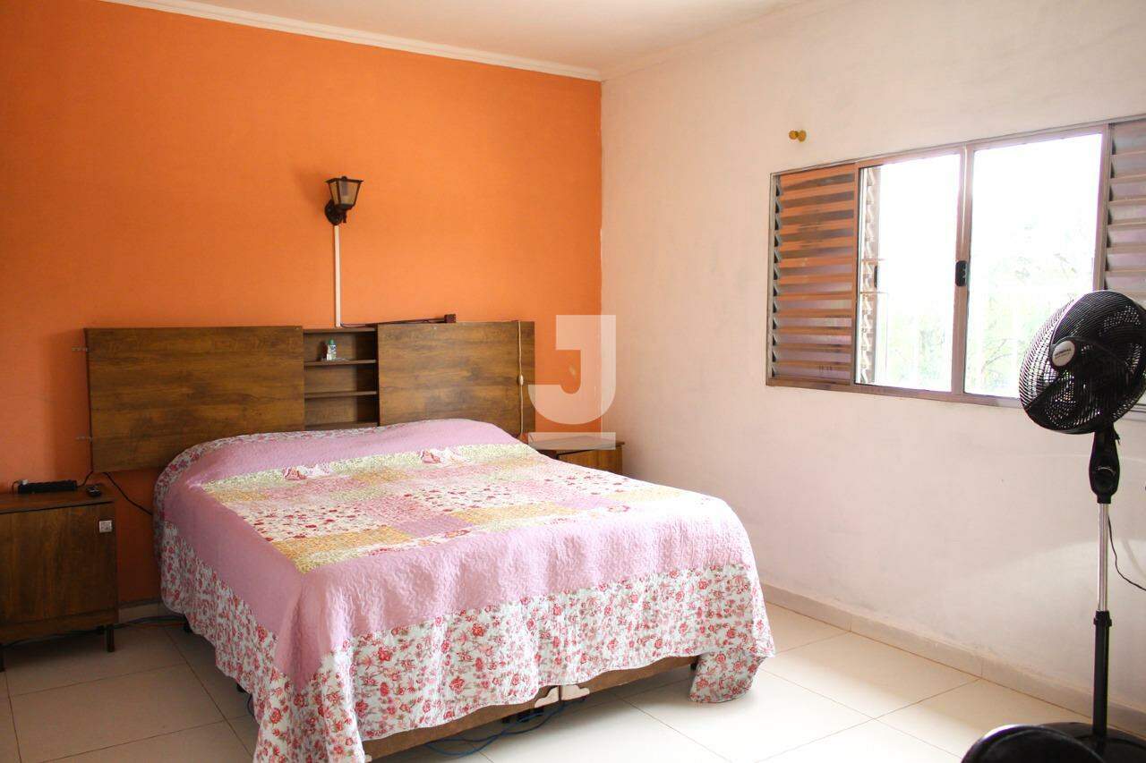 Casa à venda com 5 quartos, 241m² - Foto 28