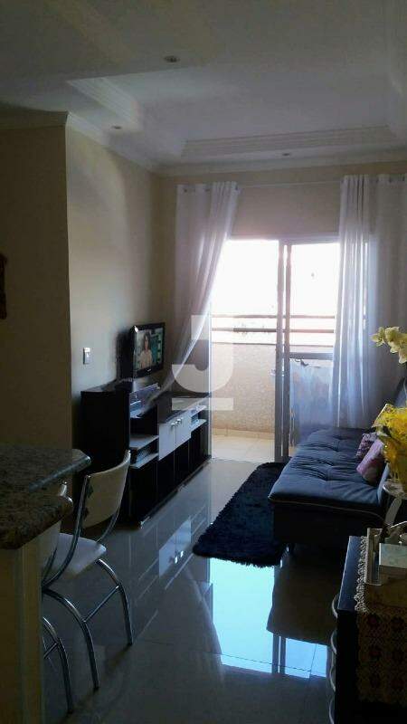 Apartamento à venda com 2 quartos, 52m² - Foto 2