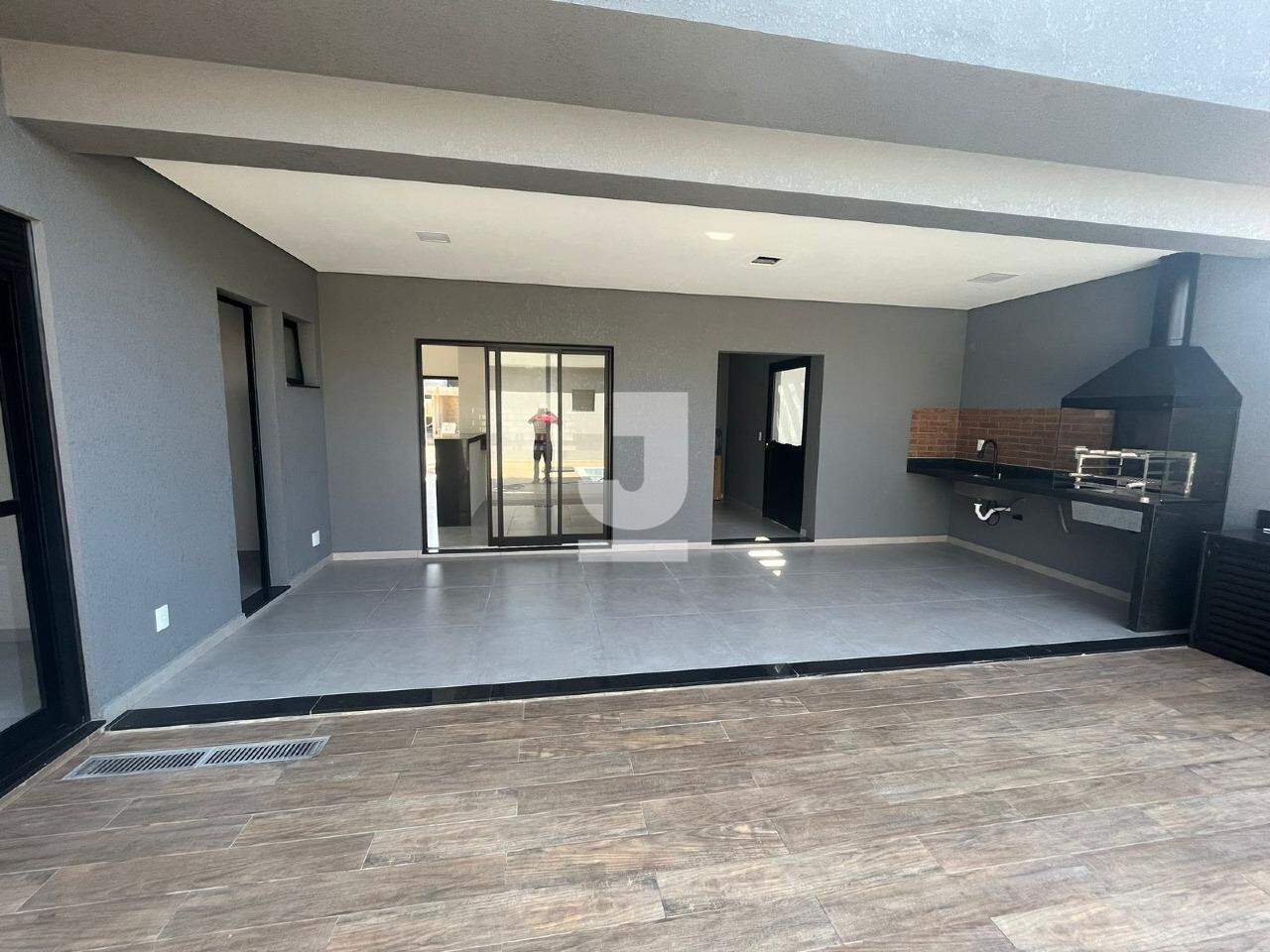 Casa à venda com 3 quartos, 188m² - Foto 2