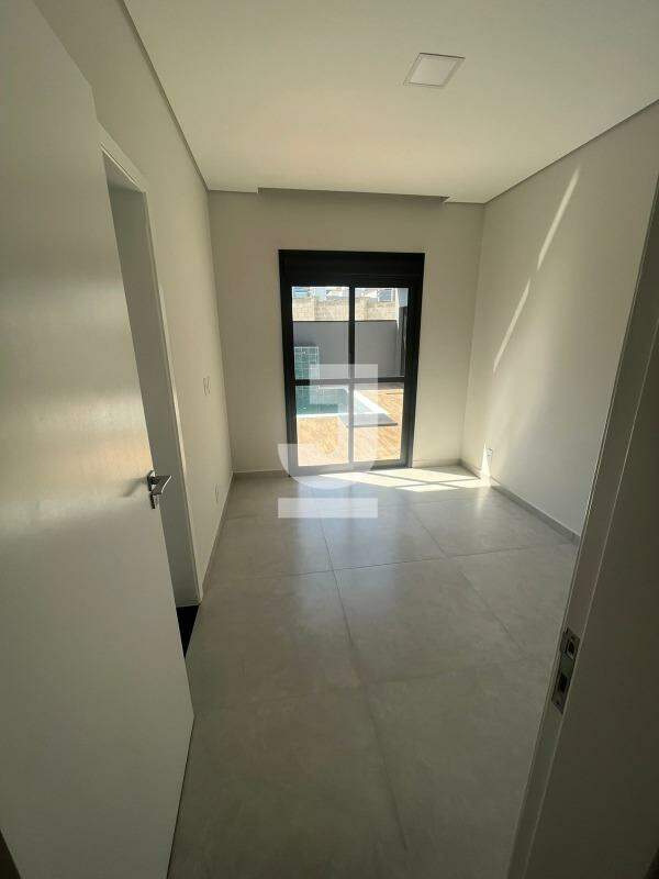 Casa à venda com 3 quartos, 188m² - Foto 11