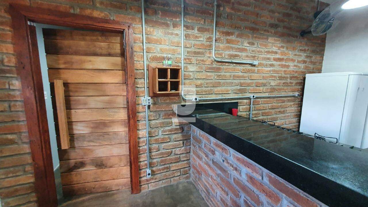 Casa à venda com 2 quartos, 60m² - Foto 11