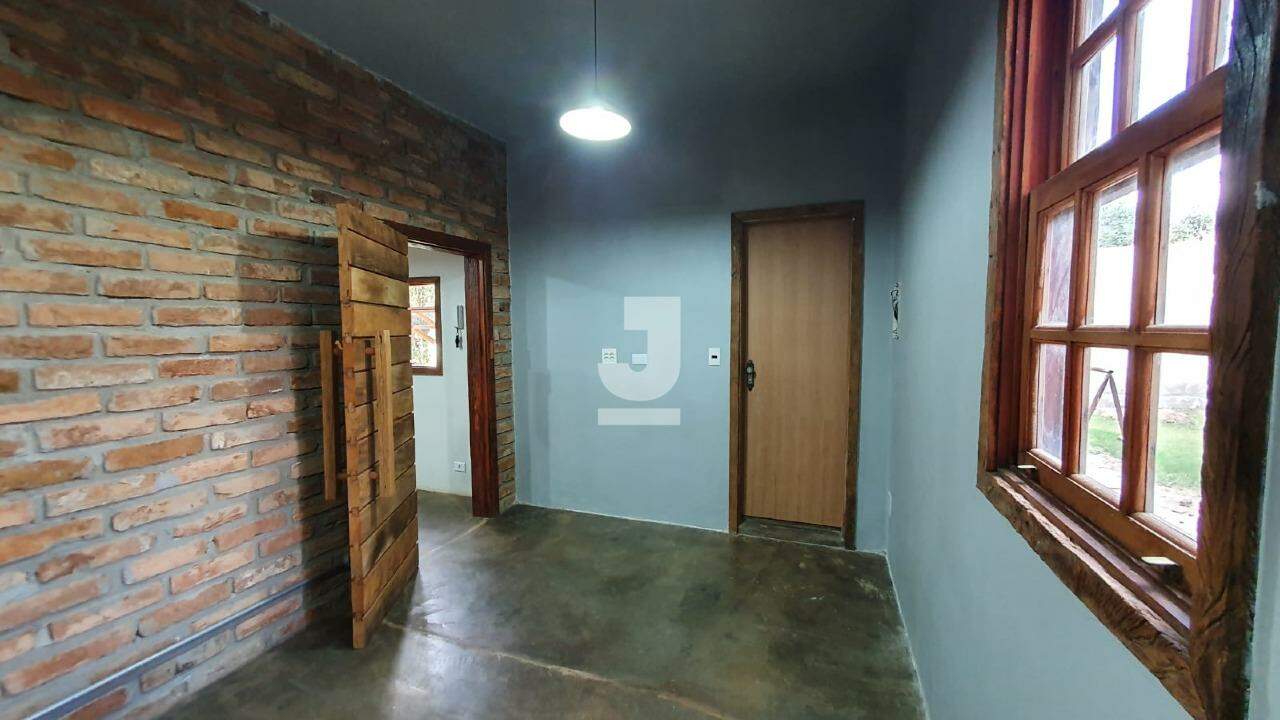 Casa à venda com 2 quartos, 60m² - Foto 4