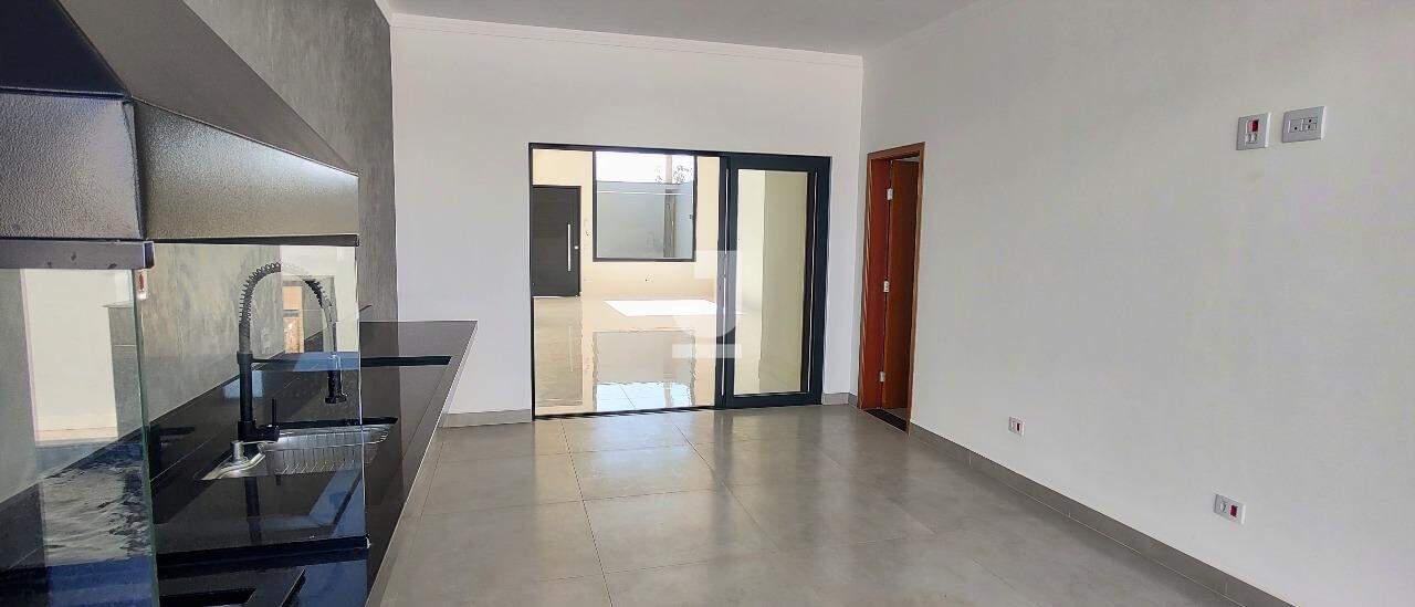 Casa à venda com 3 quartos, 156m² - Foto 7