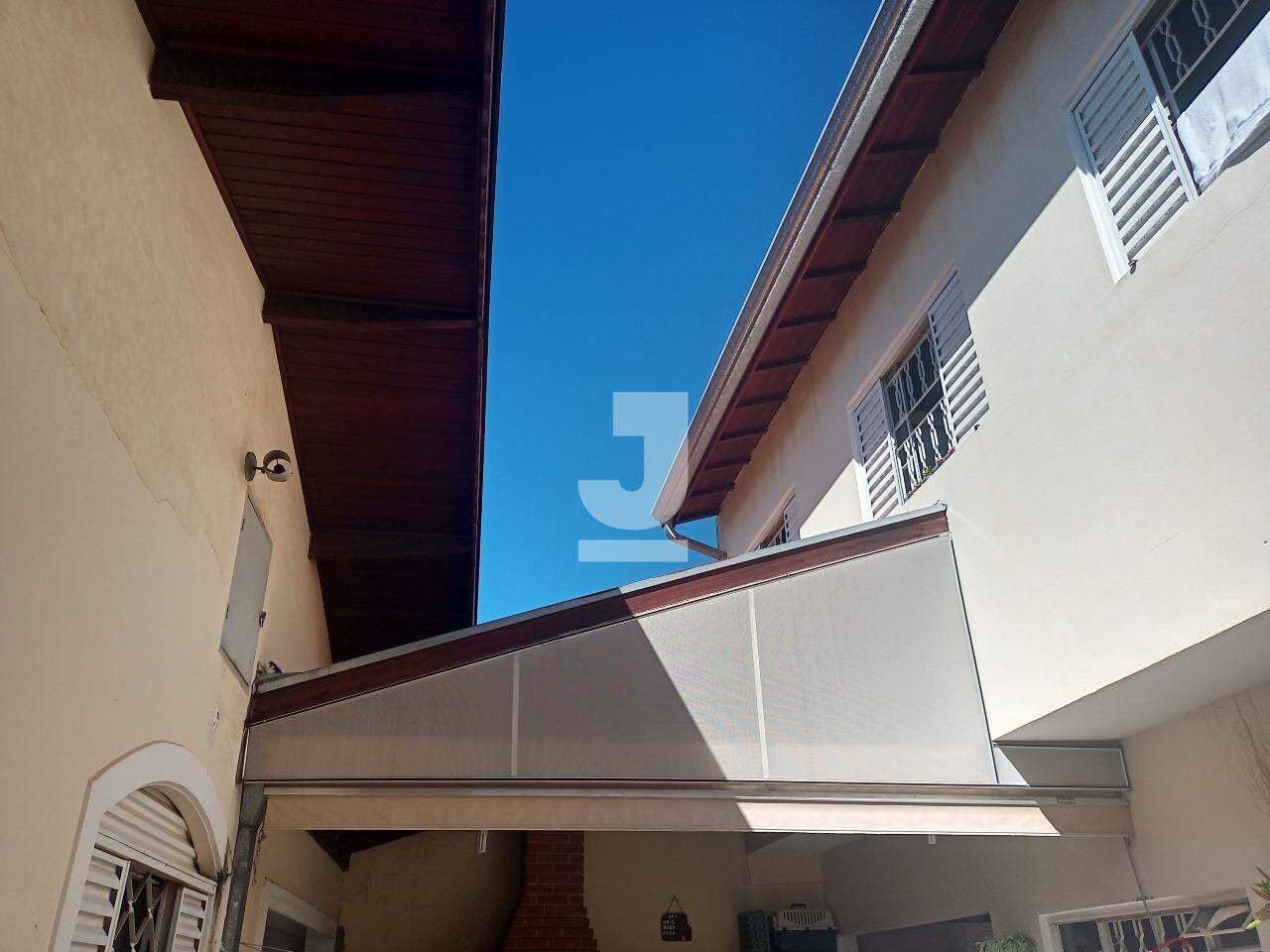 Casa à venda com 6 quartos, 246m² - Foto 29