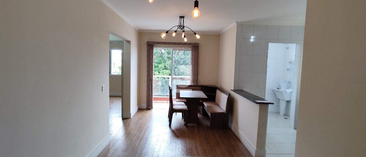 Apartamento à venda com 2 quartos, 86m² - Foto 1