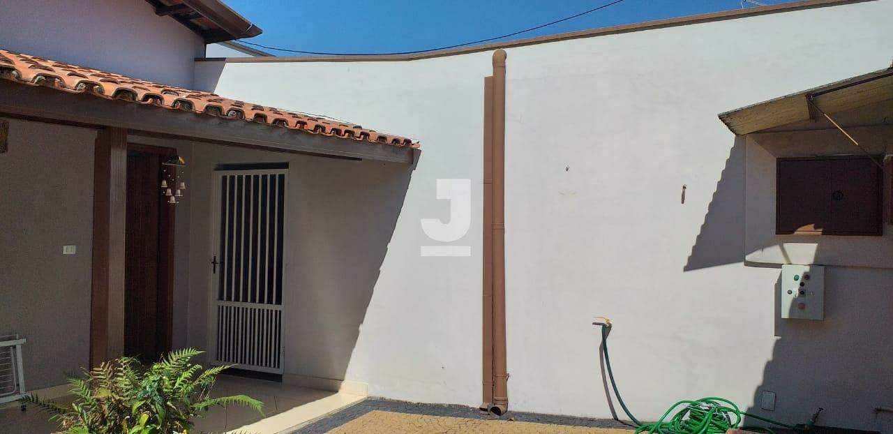 Casa à venda com 4 quartos, 246m² - Foto 5