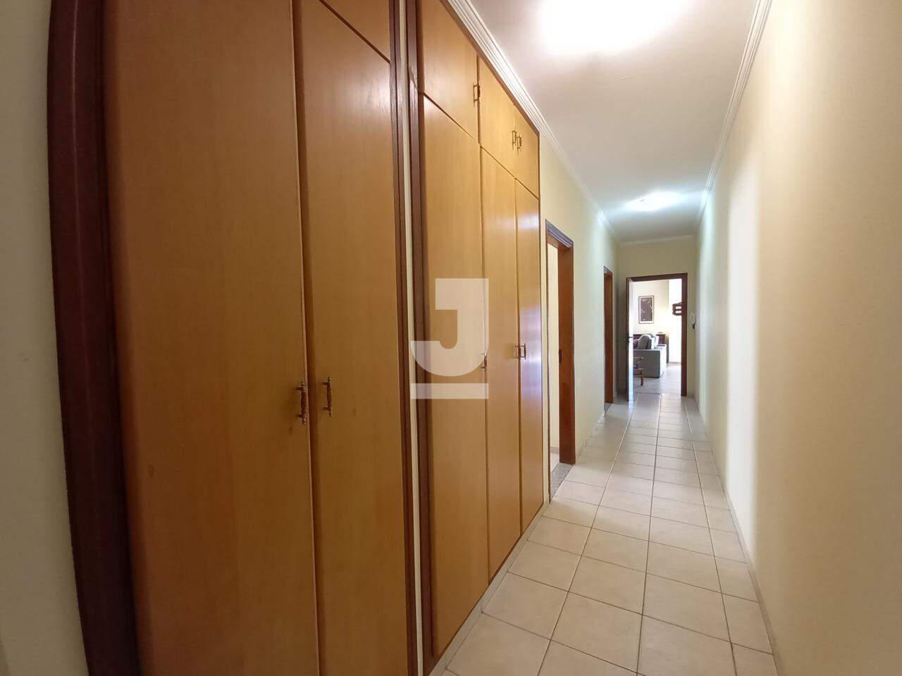 Casa à venda com 4 quartos, 223m² - Foto 15