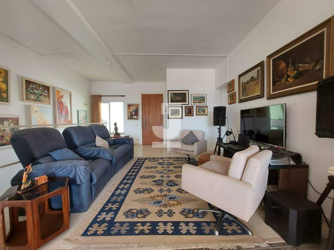 Casa à venda com 4 quartos, 368m² - Foto 29