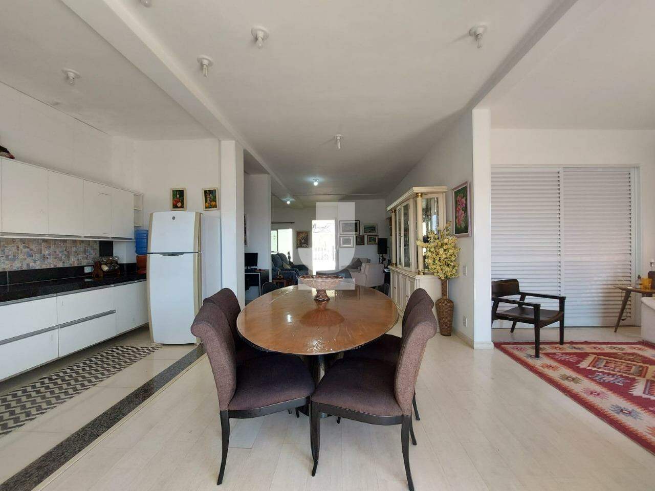 Casa à venda com 4 quartos, 368m² - Foto 38