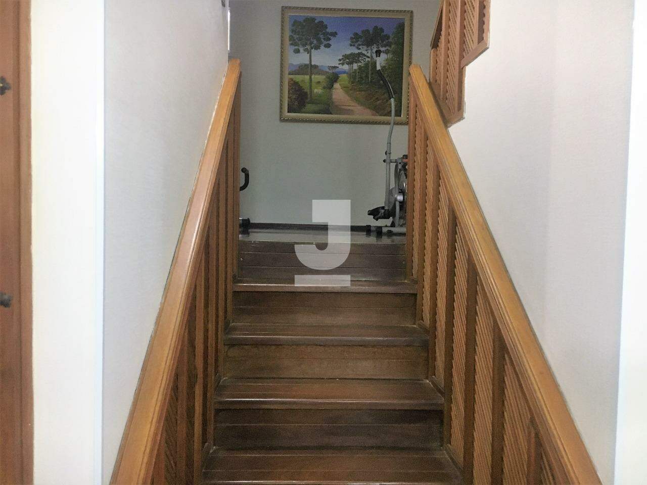 Casa à venda com 3 quartos, 300m² - Foto 12