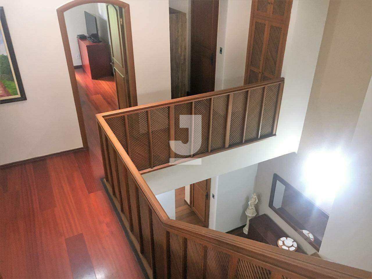 Casa à venda com 3 quartos, 300m² - Foto 15