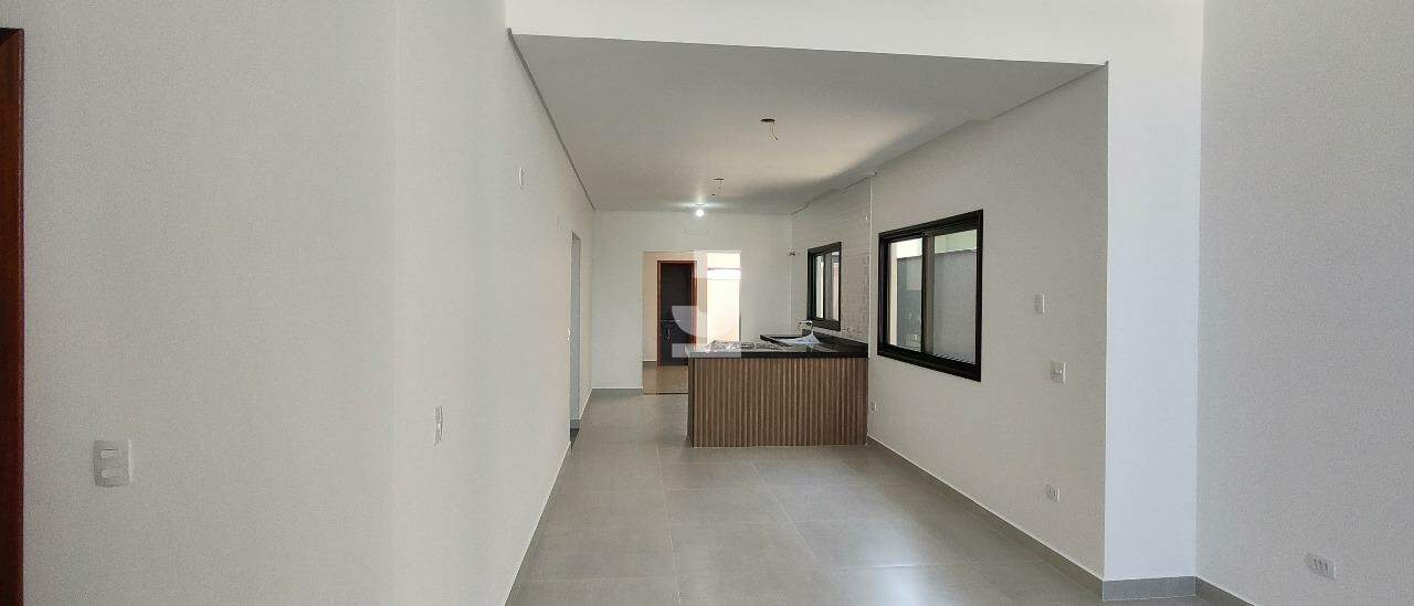 Casa à venda com 3 quartos, 181m² - Foto 9