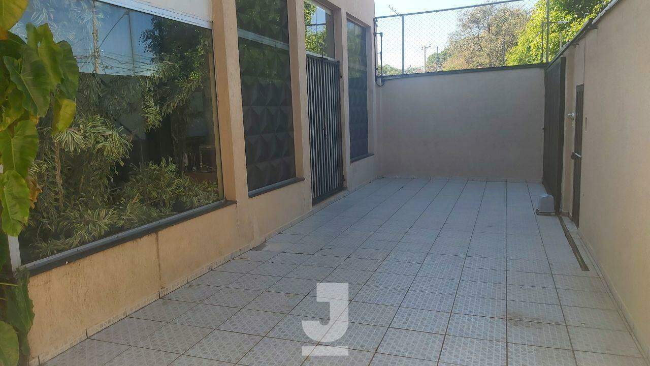 Casa para alugar com 3 quartos, 254m² - Foto 19