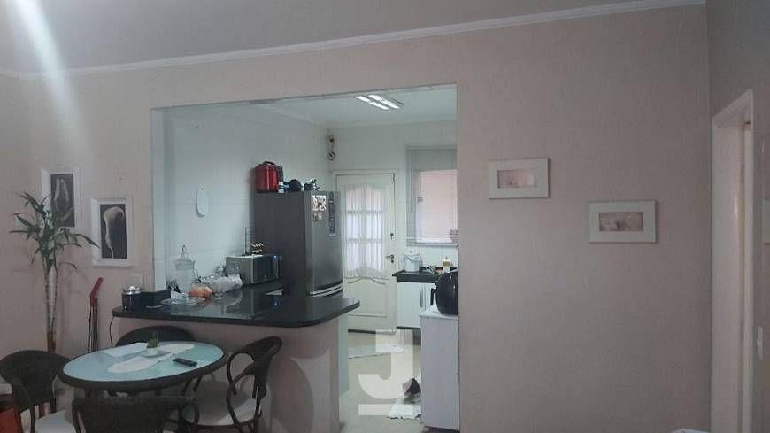 Casa para alugar com 3 quartos, 254m² - Foto 9