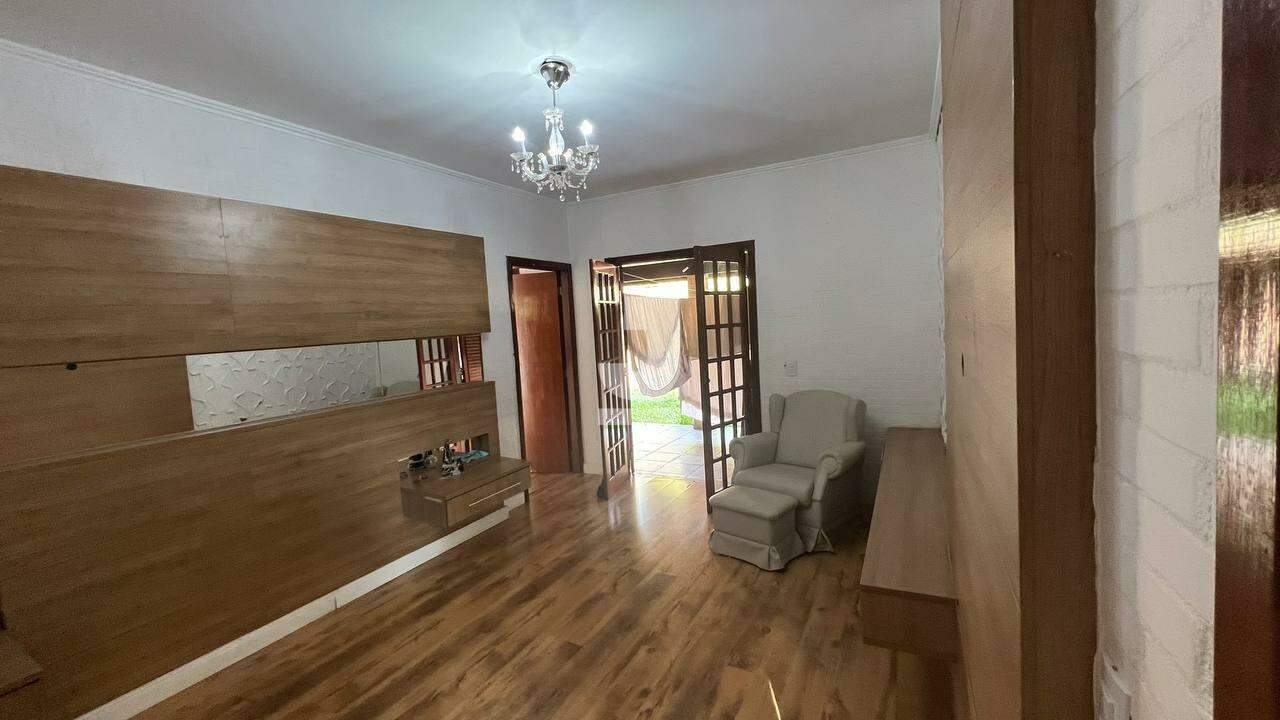 Casa à venda com 3 quartos, 271m² - Foto 23