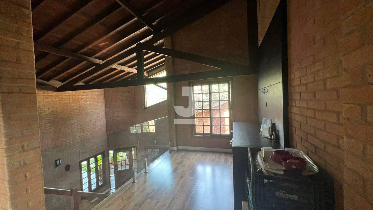 Casa à venda com 3 quartos, 271m² - Foto 29