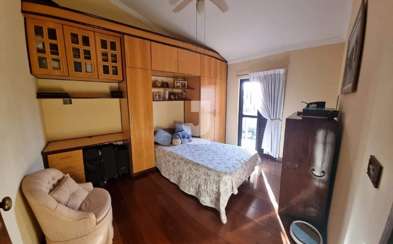 Casa de Condomínio à venda com 4 quartos, 393m² - Foto 44