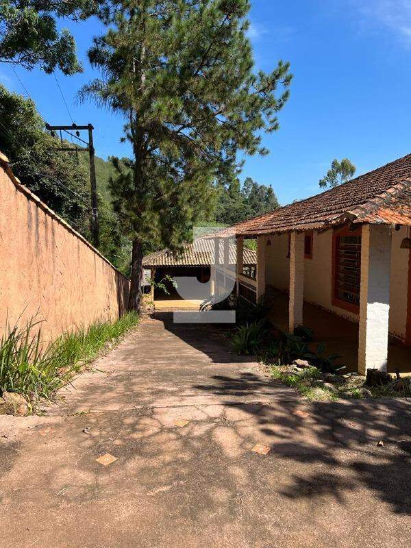 Fazenda à venda com 3 quartos, 300m² - Foto 15