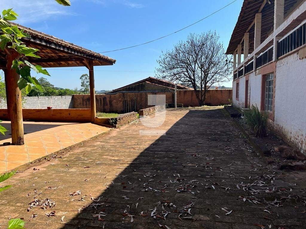 Fazenda à venda com 3 quartos, 300m² - Foto 13