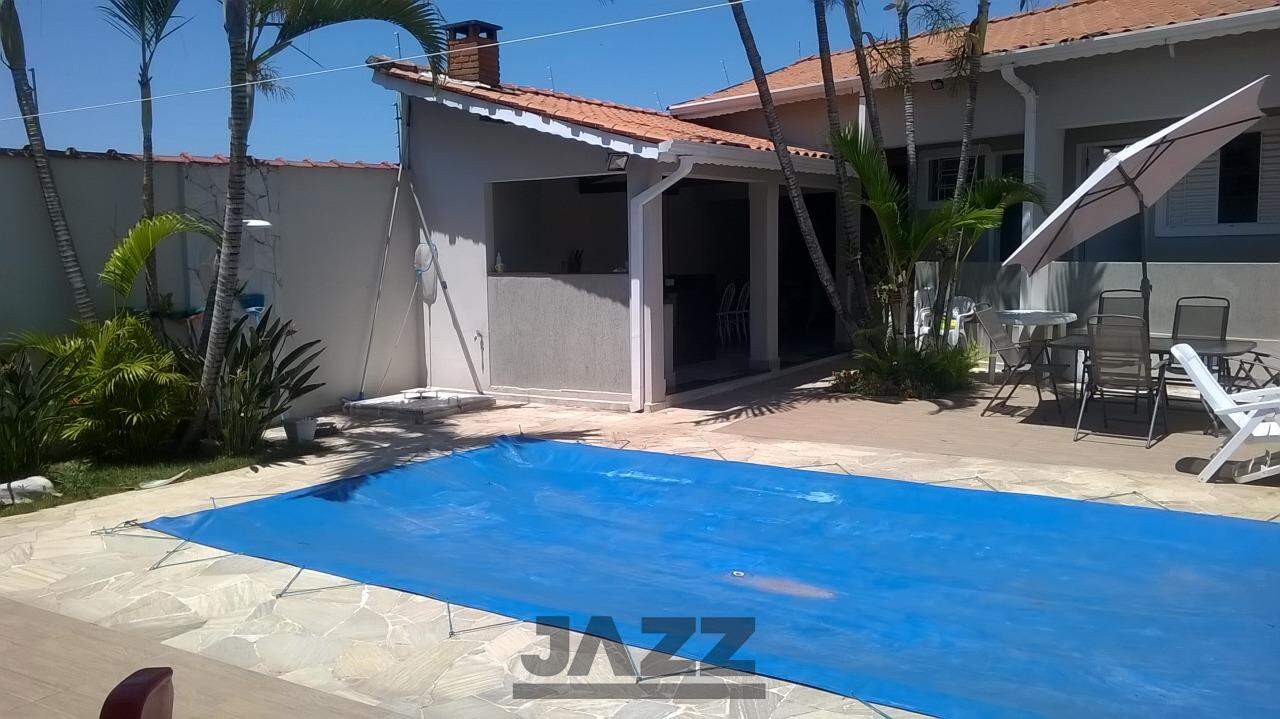 Casa à venda com 5 quartos, 340m² - Foto 25