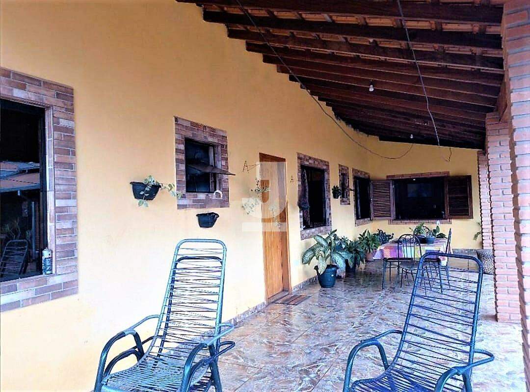 Fazenda à venda com 3 quartos, 165m² - Foto 6