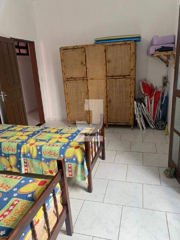 Casa à venda com 3 quartos, 250m² - Foto 13