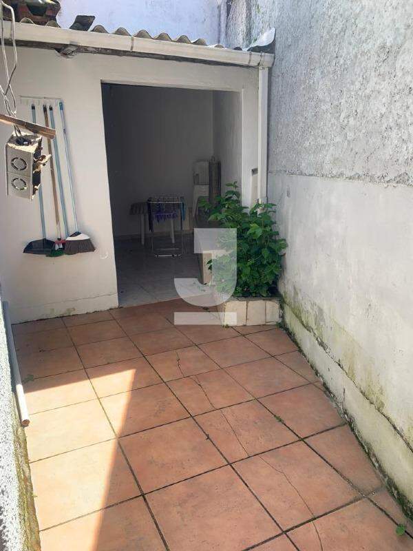 Casa à venda com 3 quartos, 250m² - Foto 24