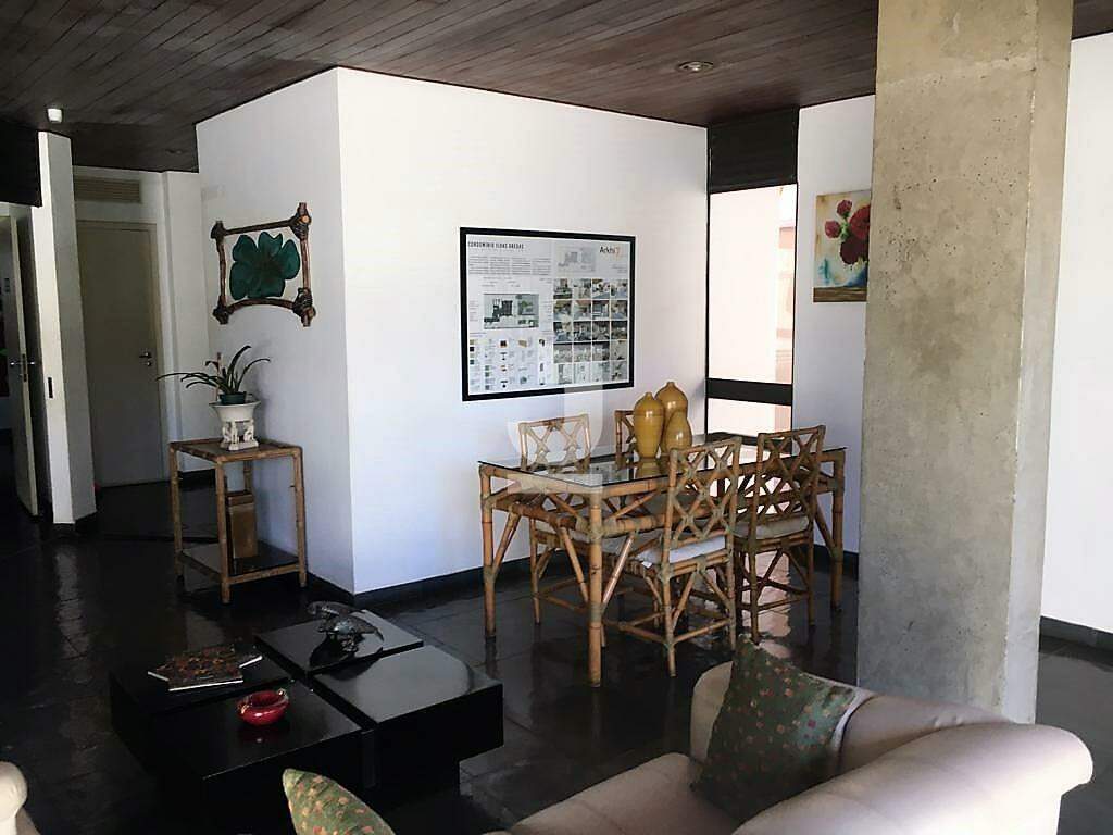 Apartamento à venda com 3 quartos, 121m² - Foto 29