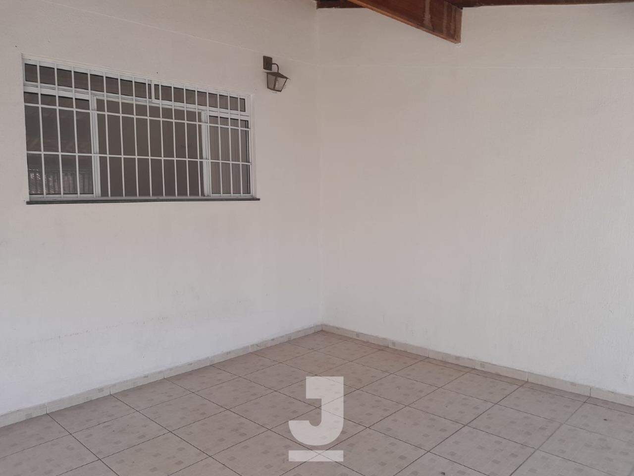 Casa à venda com 2 quartos, 110m² - Foto 4