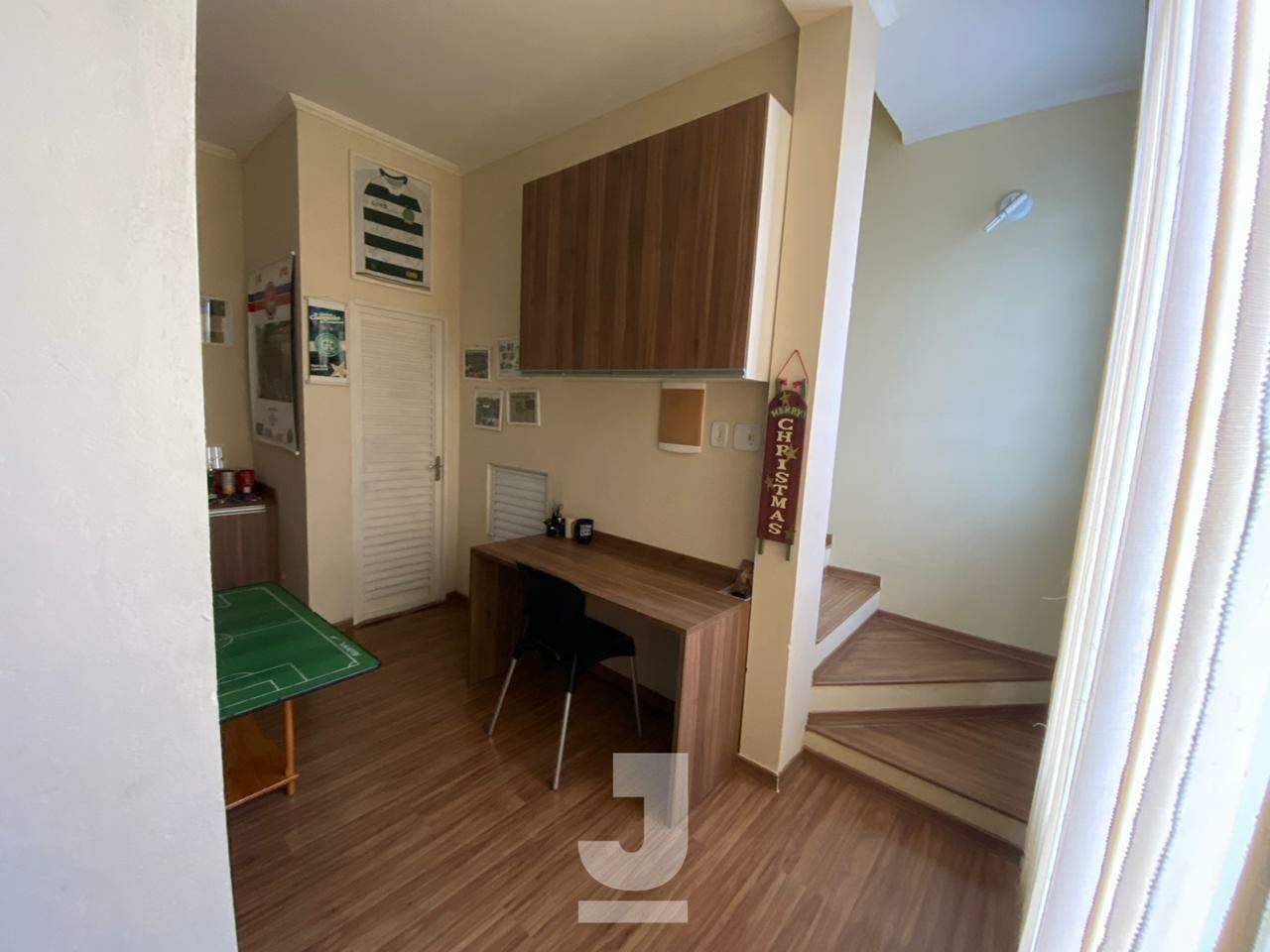 Casa à venda com 3 quartos, 222m² - Foto 18