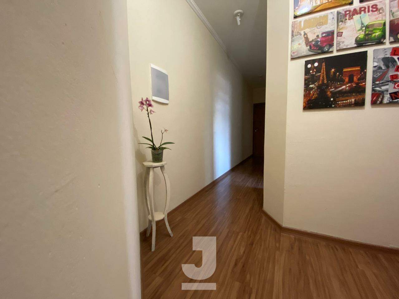 Casa à venda com 3 quartos, 222m² - Foto 42