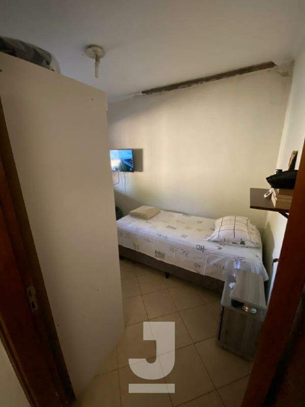 Casa à venda com 2 quartos, 70m² - Foto 14