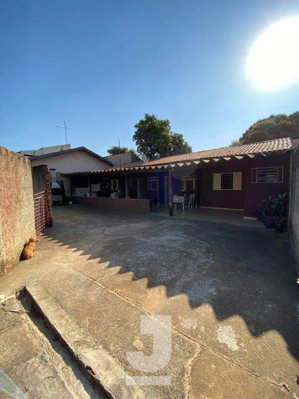 Casa à venda com 2 quartos, 70m² - Foto 9