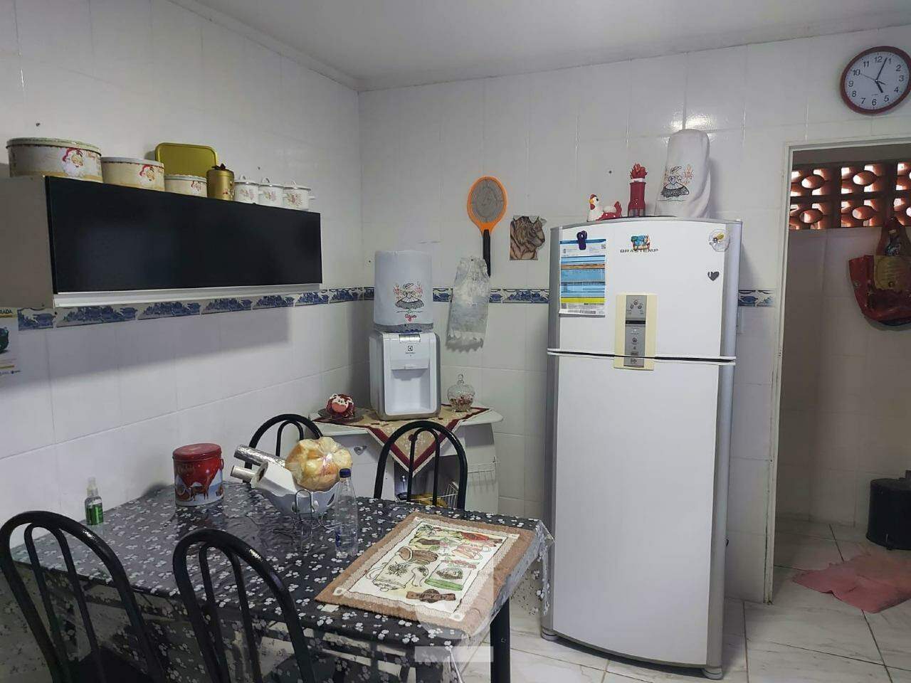 Casa à venda com 3 quartos, 300m² - Foto 8