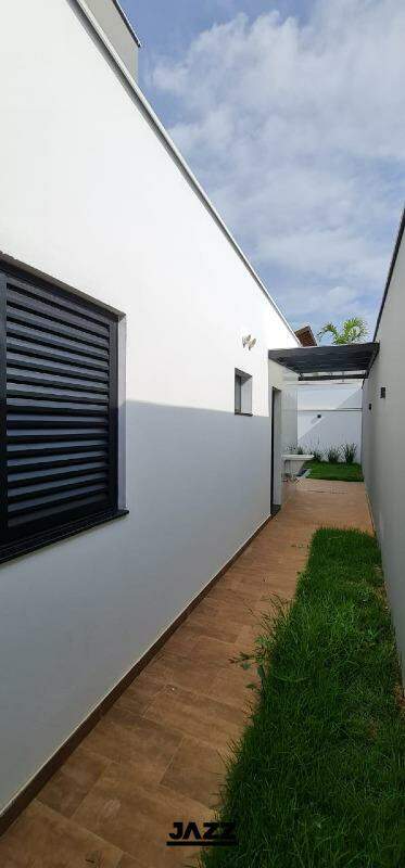 Casa de Condomínio à venda com 3 quartos, 215m² - Foto 20