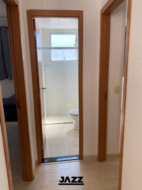 Apartamento à venda com 2 quartos, 44m² - Foto 13